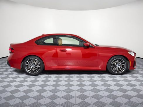 Certified 2024 BMW 230i Coupe w/ Premium Package RWD image 8