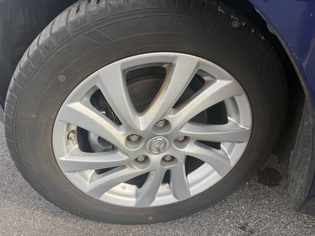 Used 2012 MAZDA MAZDA3 i Touring FWD image 23