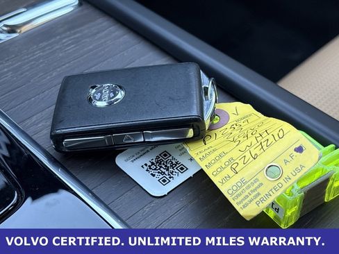 Certified 2022 Volvo S90 B6 Inscription w/ Advanced Package image 38
