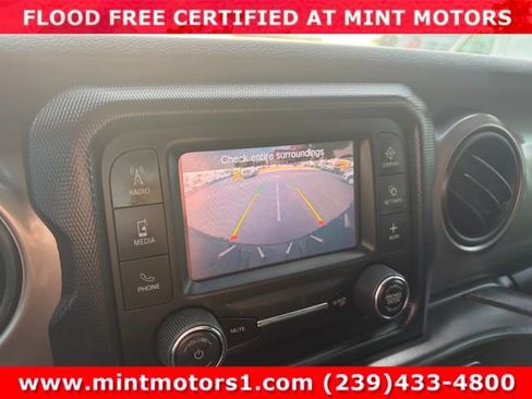 Used 2020 Jeep Wrangler Unlimited Sport S AWD/4WD image 15