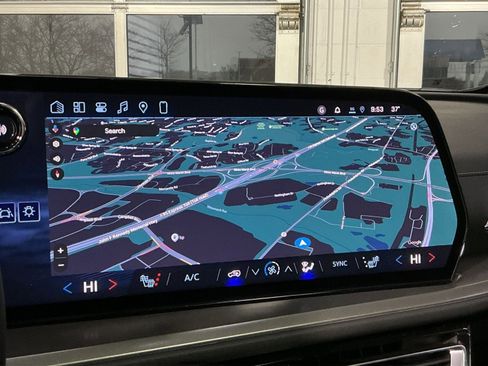 New 2026 Chevrolet Traverse LT image 28