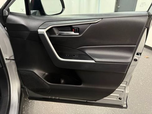 Certified 2025 Toyota RAV4 XLE AWD/4WD image 8