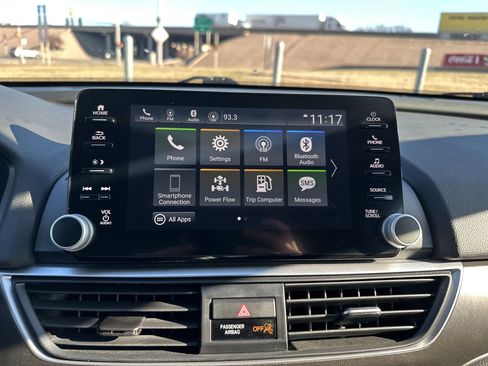 Used 2021 Honda Accord Hybrid image 24