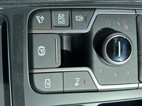 New 2026 Kia Sorento S AWD/4WD image 32