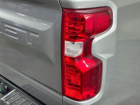 Used 2023 Chevrolet Silverado 1500 W/T w/ Trailering Package AWD/4WD image 30