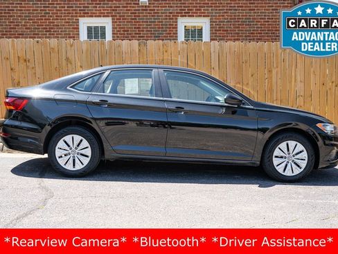 Used 2019 Volkswagen Jetta SE FWD image 5