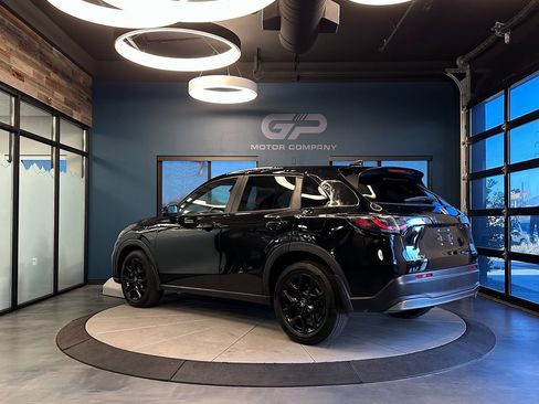 Used 2024 Honda HR-V Sport image 5