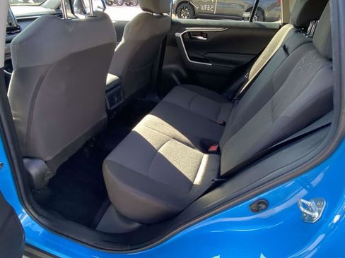 Used 2021 Toyota RAV4 XLE image 8