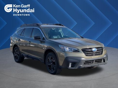 Used 2020 Subaru Outback Onyx Edition XT w/ Popular Package #2 image 1