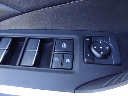 Used 2023 Toyota RAV4 XLE image 16