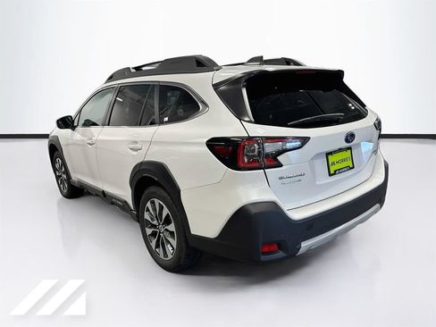 Used 2024 Subaru Outback Limited XT AWD/4WD image 7