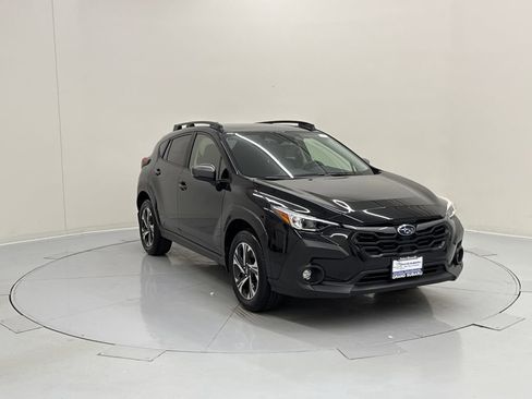 Used 2025 Subaru Crosstrek 2.0i Premium image 7