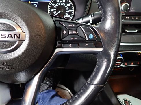 Used 2019 Nissan Altima 2.5 SV image 25