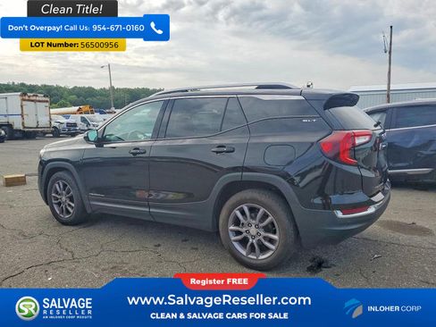 Used 2023 GMC Terrain SLT FWD image 3