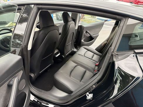 Used 2023 Tesla Model 3 Standard Range image 24