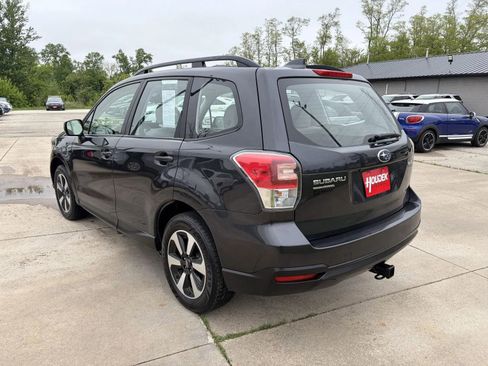 Used 2018 Subaru Forester 2.5i w/ Alloy Wheel Package AWD/4WD image 6
