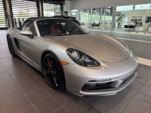 Used 2019 Porsche 718 Boxster GTS RWD image 5