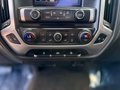 Used 2016 GMC Sierra 1500 SLE image 23