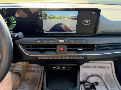 Used 2025 Kia K4 FWD image 13