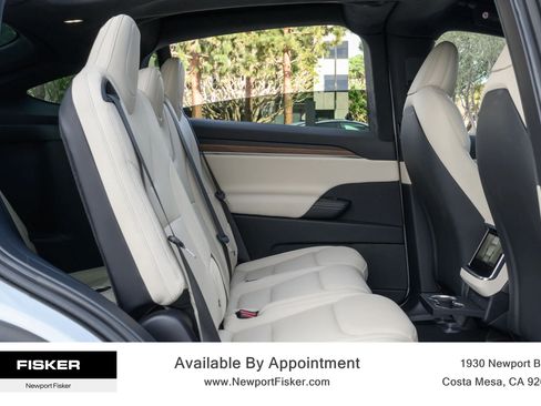 Used 2022 Tesla Model X image 27