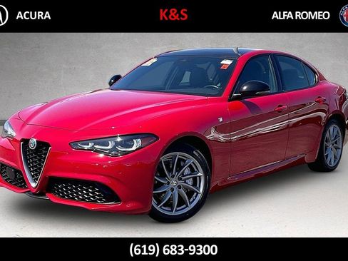 Used 2024 Alfa Romeo Giulia Ti AWD/4WD image 1