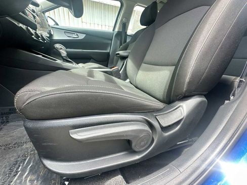 Used 2023 Kia Forte LXS image 14