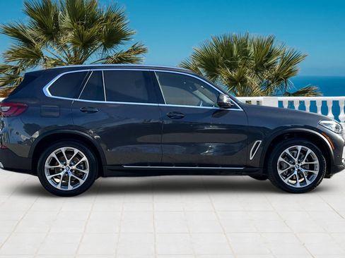 Used 2023 BMW X5 xDrive40i image 3