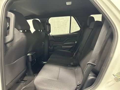 Used 2025 Toyota 4Runner SR5 AWD/4WD image 44