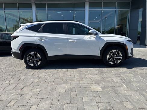 Used 2026 Hyundai Tucson SEL image 2