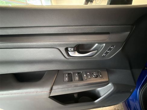 Used 2025 Honda CR-V Sport-L image 15