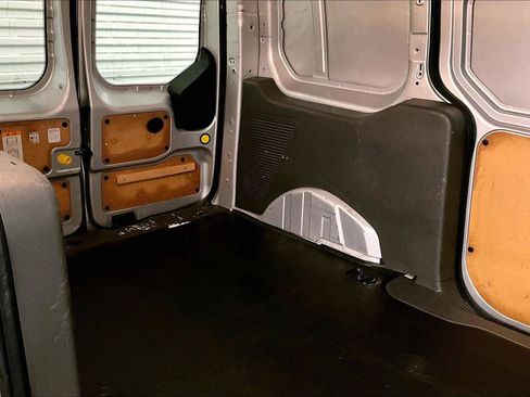 Used 2019 Ford Transit Connect XL image 32