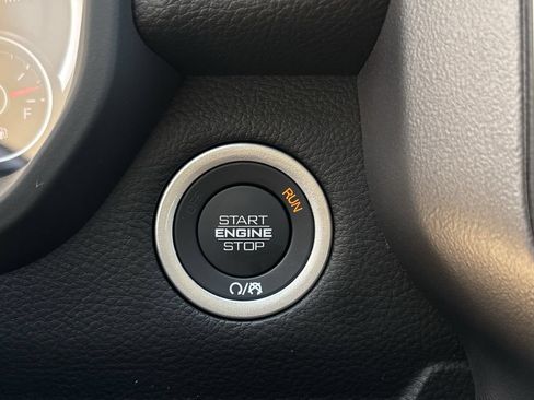 New 2026 RAM 1500 Lone Star AWD/4WD image 13