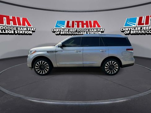 Used 2022 Lincoln Navigator Black Label AWD/4WD image 5