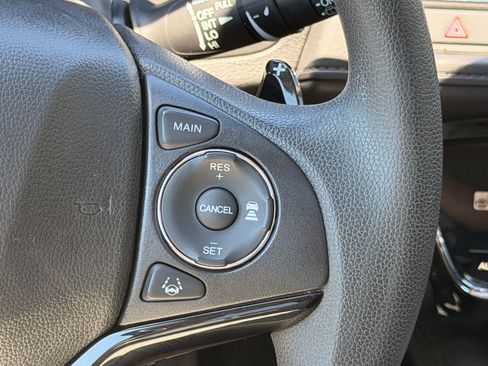 Certified 2022 Honda HR-V EX image 24