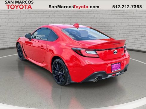 Used 2025 Toyota GR86 Premium RWD image 8