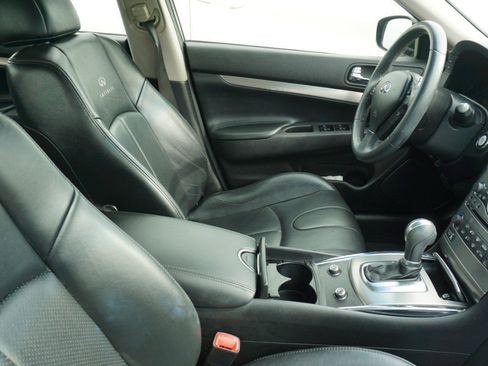 Used 2012 INFINITI G25 Journey image 6
