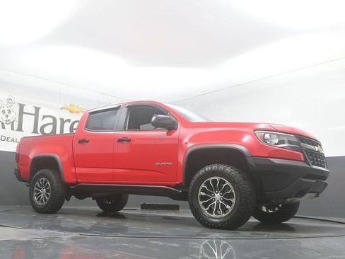 Used 2018 Chevrolet Colorado ZR2 image 2