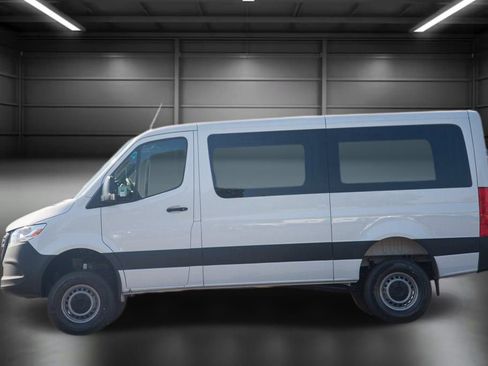 Used 2025 Mercedes-Benz Sprinter 144 Cargo image 7