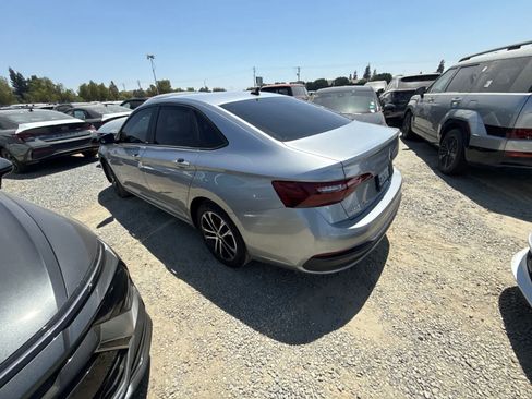 Used 2024 Volkswagen Jetta Sport FWD image 4