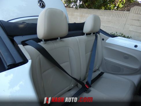 Used 2014 Volkswagen Beetle TDI FWD image 35