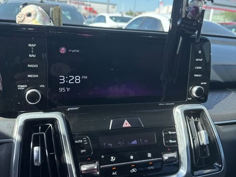 Used 2021 Kia Sorento SX image 3