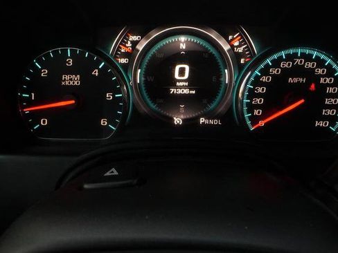 Used 2018 GMC Yukon Denali RWD image 29