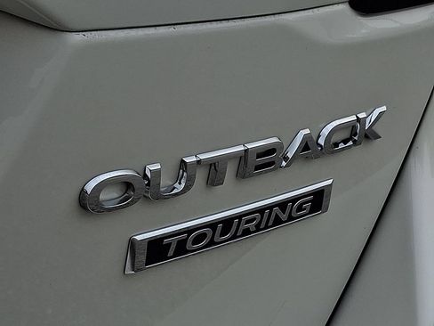 Used 2023 Subaru Outback Touring AWD/4WD image 30