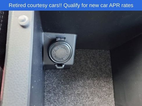 Certified 2025 Subaru Outback Premium AWD/4WD image 16