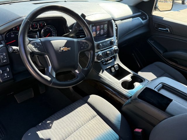 Used 2019 Chevrolet Suburban LS w/ All-Season Package RWD image 10