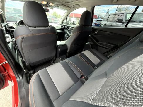 Used 2023 Subaru Crosstrek 2.0i Premium AWD/4WD image 18