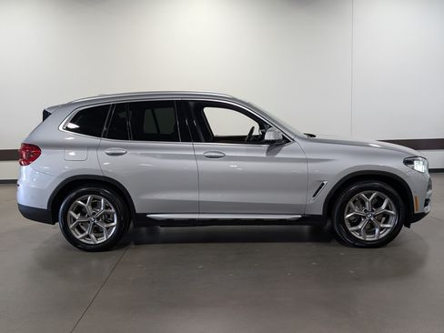 Used 2021 BMW X3 xDrive30i w/ Premium Package AWD/4WD image 2