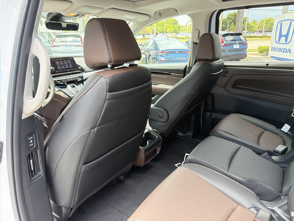 New 2026 Honda Odyssey Elite image 23