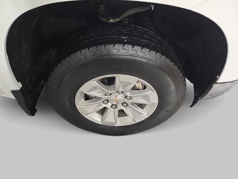 Used 2024 Chevrolet Silverado 1500 LT image 34