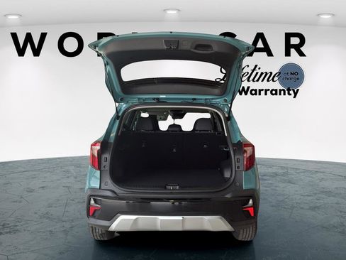 New 2026 Kia Seltos S AWD/4WD image 18